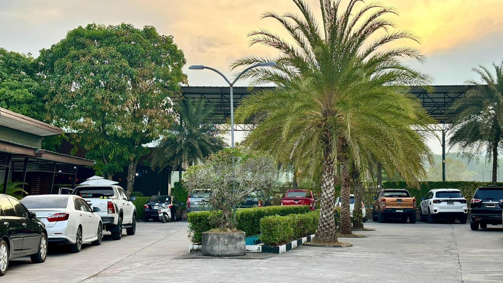 Mg Thung Song Hotel Exterior photo