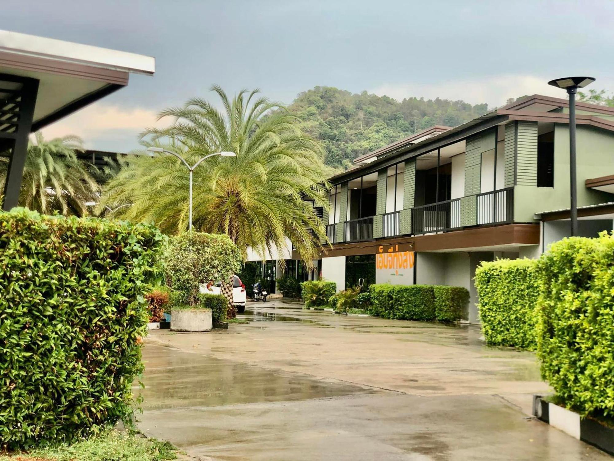 Mg Thung Song Hotel Exterior photo